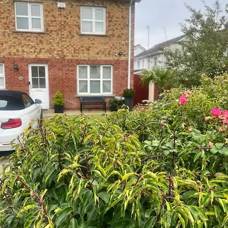 The Grange - 1 Double With Comfortable Double Bed * Stamullin