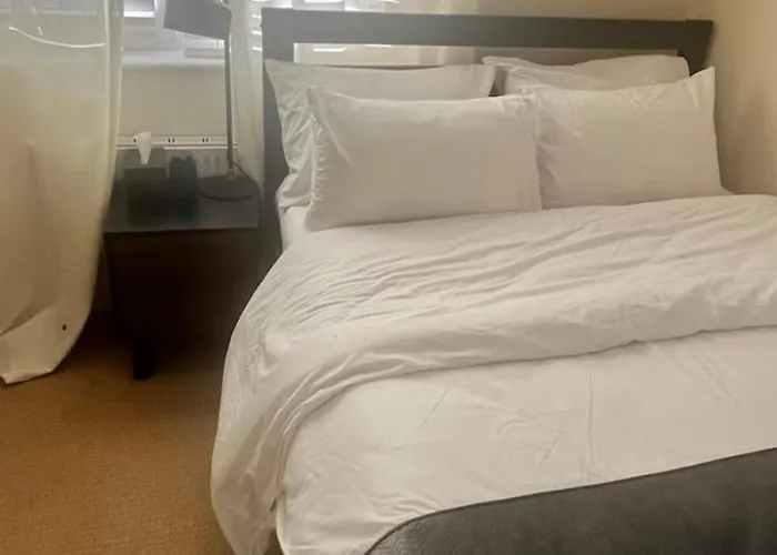 The Grange - 1 Double With Comfortable Double Bed Appartement Stamullin